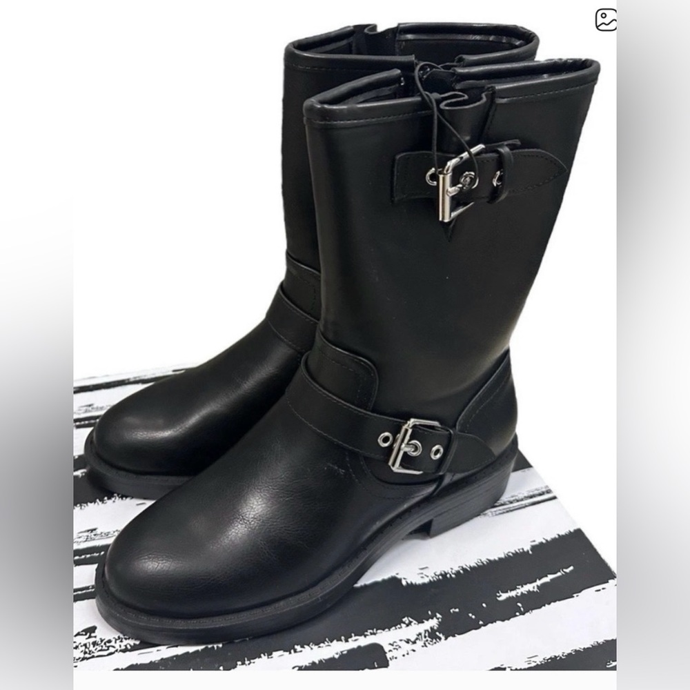 Dolce Vita ladies Moto Boot , black
